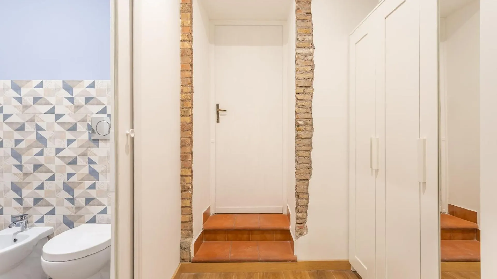 2 Bdr Navona Quintessential Charm Apartment Rome